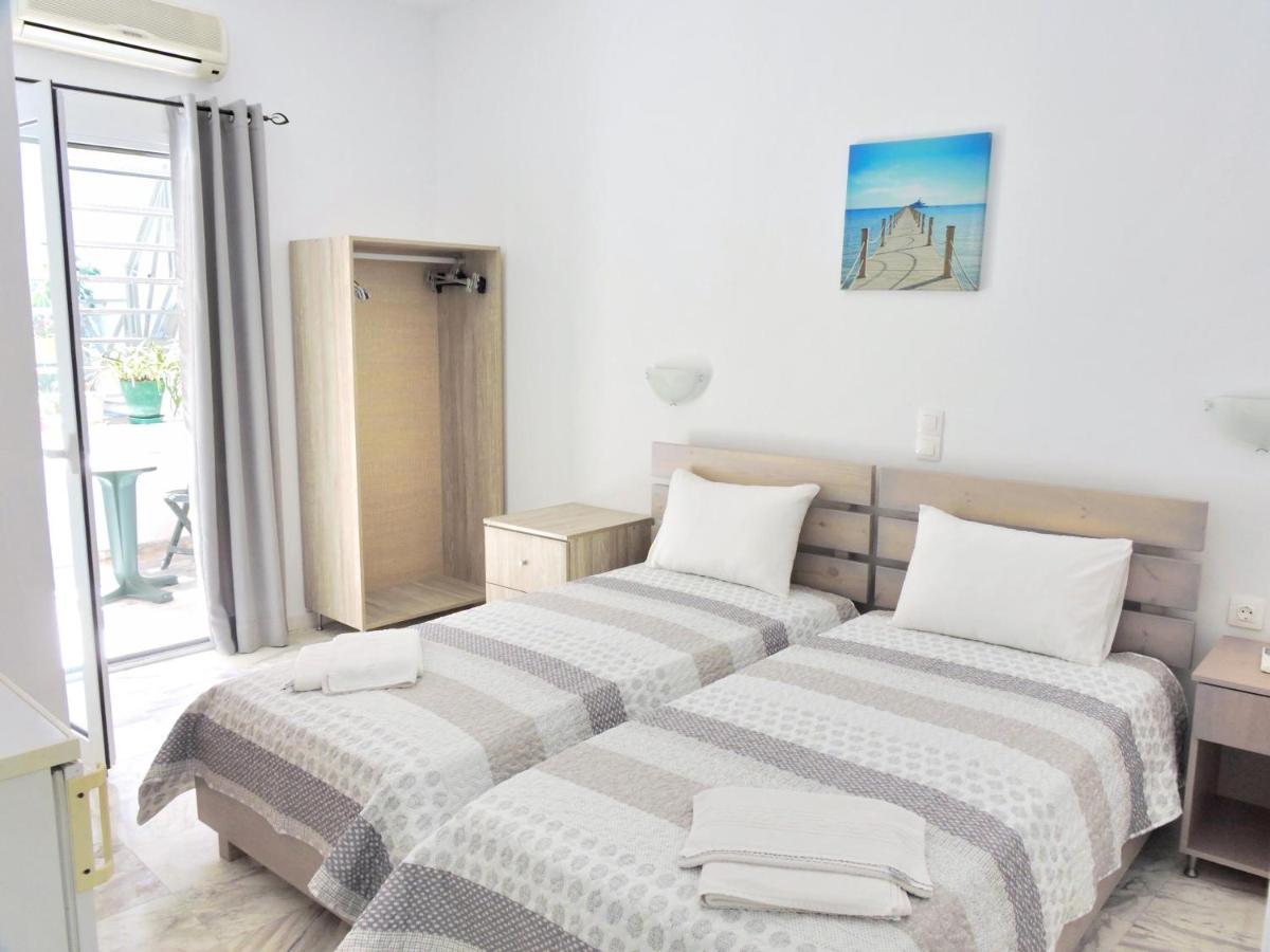 Egeon Rooms And Studios Jeorjoúpoli Eksteriør bilde