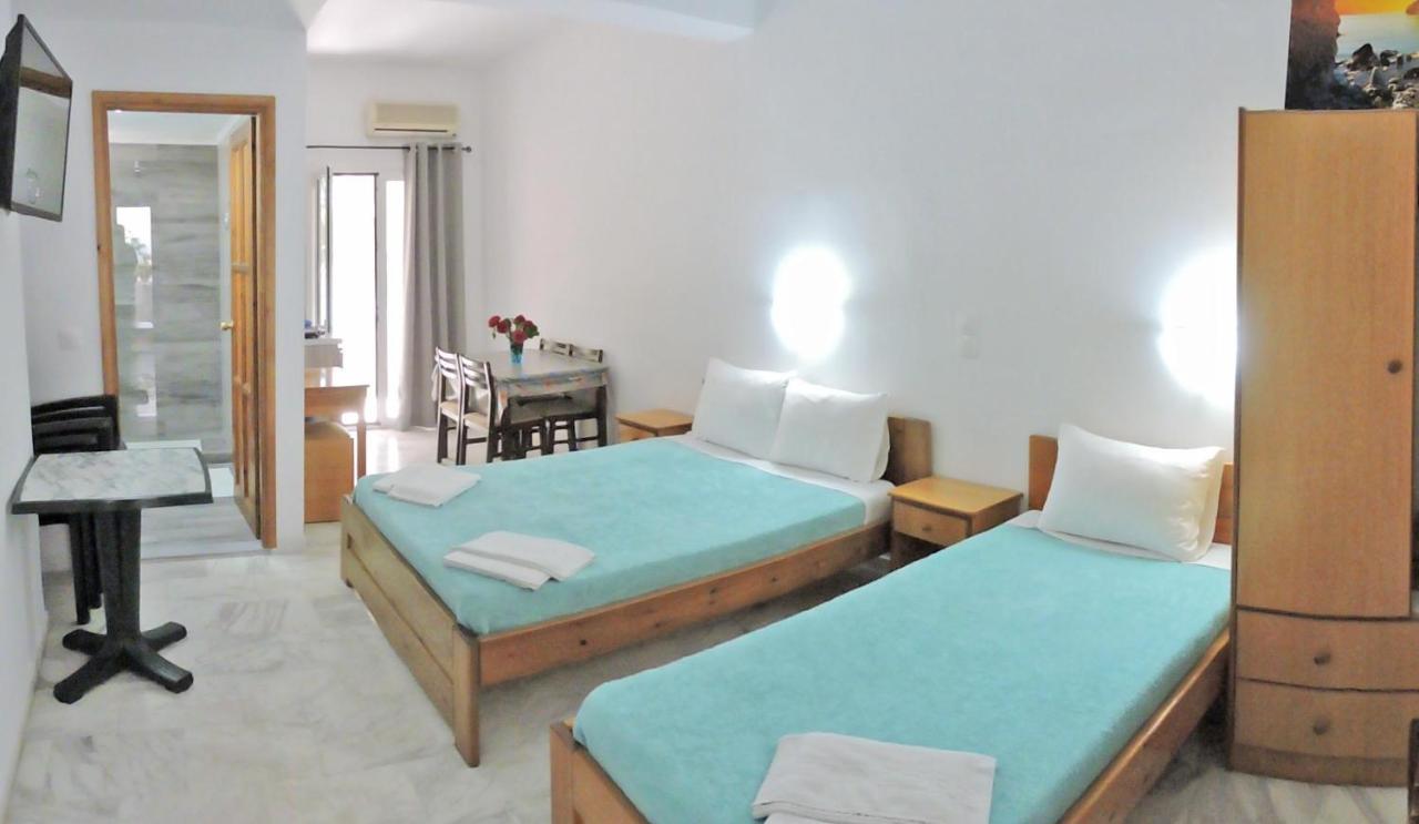 Egeon Rooms And Studios Jeorjoúpoli Eksteriør bilde