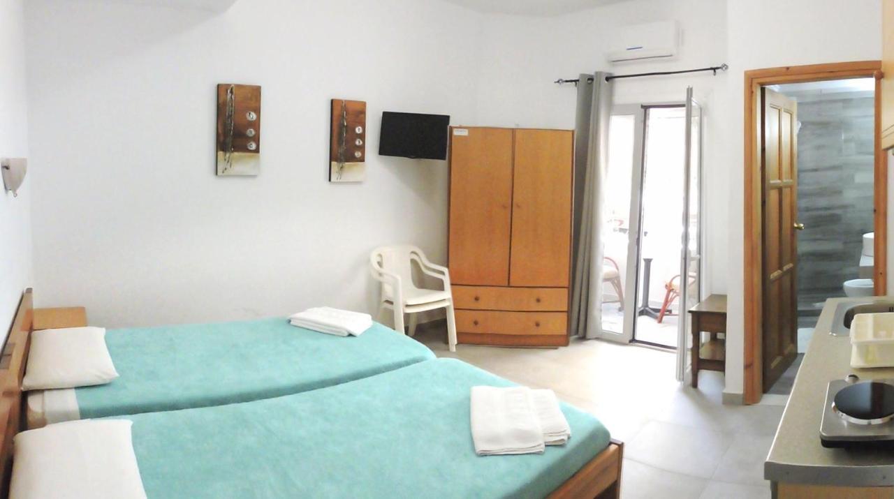 Egeon Rooms And Studios Jeorjoúpoli Eksteriør bilde